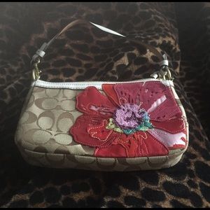 Coach Poppy Flower Wristlet bag